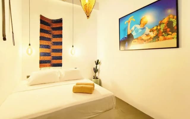 Corner House - photo 3