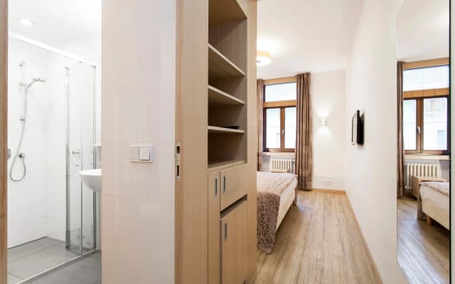 Hotel Carol - photo 4