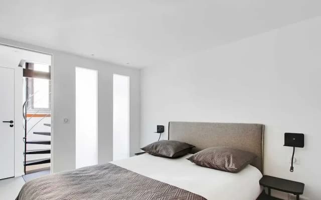 Authentic Apartment - 2br/6p - Le Marais - photo 4