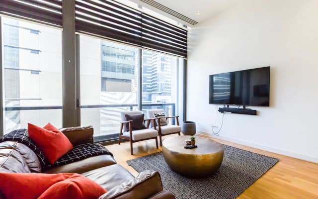 EVAN, 1BDR Southbank Apartment - photo 5