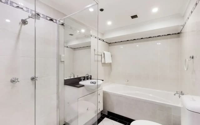 Darlinghurst Modern 1 Bdr Apart 45 Pel - photo 5