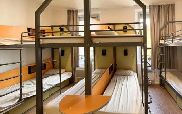 Auberge de Jeunesse HI Nice - Les Camélias - photo 2