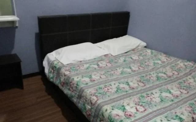 R&R Budget Inn - Hostel - photo 5