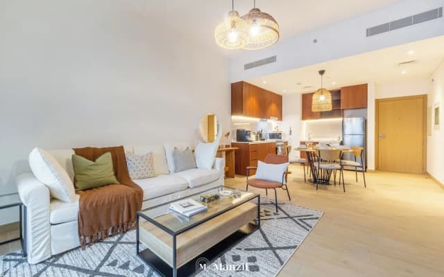 Manzil - 1BR | Near La Mer Beach | Pool & Sea View - photo 2