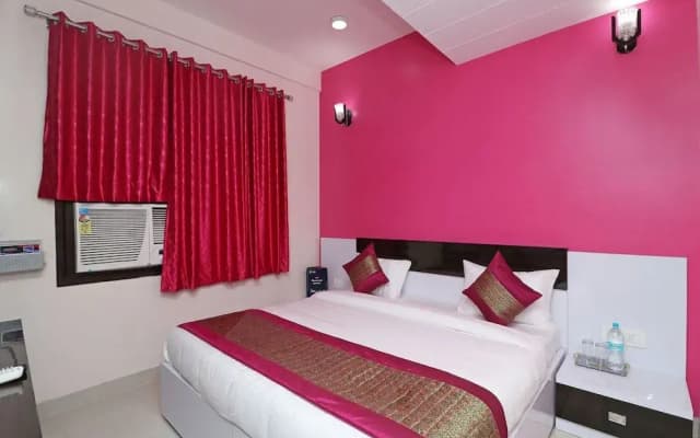 Hotel Star Inn - photo 5