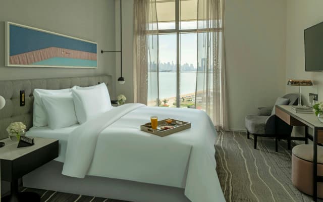 Th8 Palm Dubai Beach Resort, Vignette Collection, by IHG - photo 2