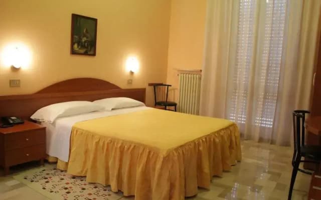 Hotel Capri - photo 5