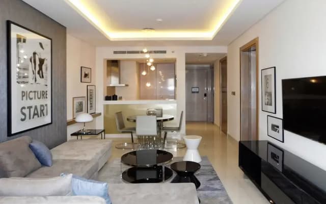 Luton Vacation Damac Paramount Tower - photo 3