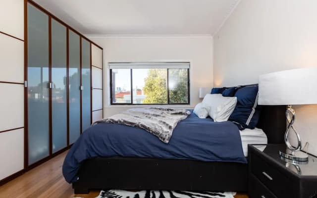 Lighthouse Cozy 2BDR with CITY VIEWS - photo 2