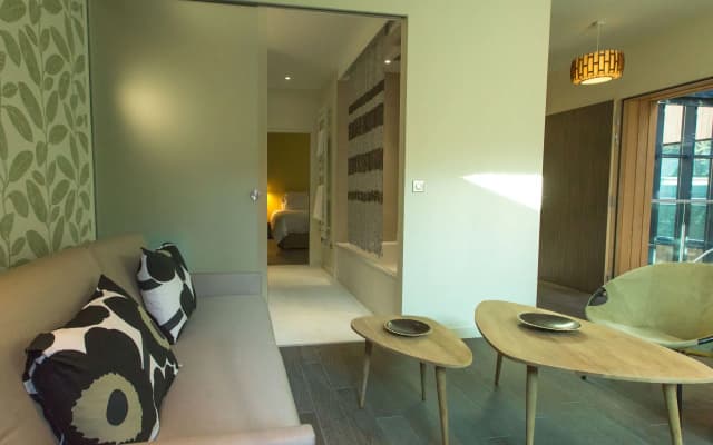 Eden Lodge Paris - photo 4
