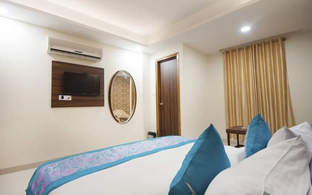 Hotel SRV Palace - photo 4
