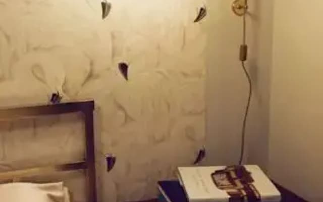 Larogy's Place - photo 3