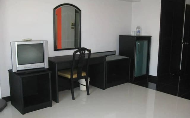 Silver Hotel Phuket - photo 4