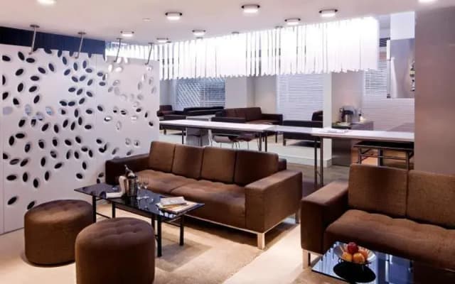 OVOLO Hotel West Kowloon - photo 2