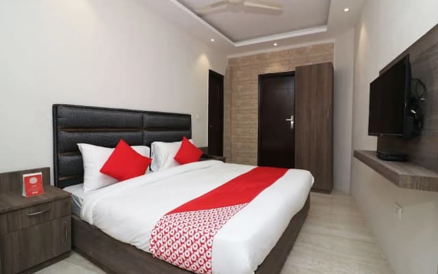 OYO Townhouse 279 Sector 23 Rohini - photo 2