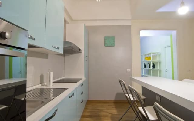 Spacious and very central apartment - photo 2