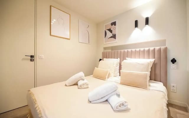 Elegant Apartment - 2br-6p - Notre Dame Cathedral - photo 4