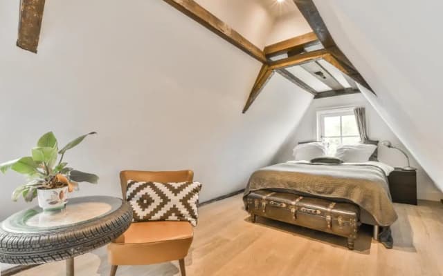 Herengracht Bed & Breakfast with canal view - photo 2