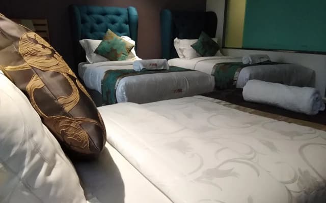 77 Boutique Hotel - photo 5