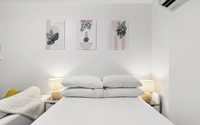 Ground Floor One-bed With Courtyard Access - photo 4