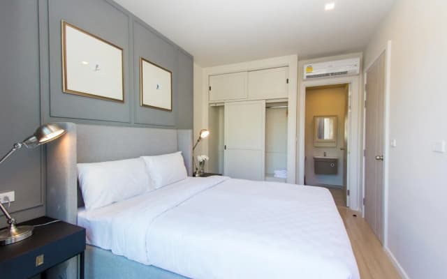 Dlux Condominium - photo 3