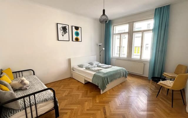 Mariahilfer Apartment - photo 4