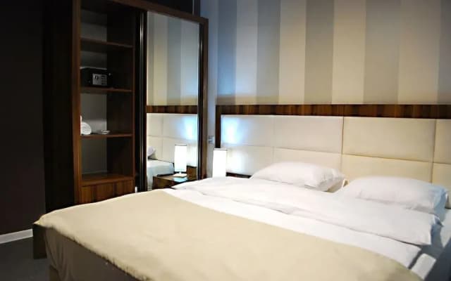 Hotel West - photo 5