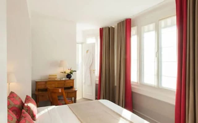 Hôtel Parc Saint Séverin - photo 4