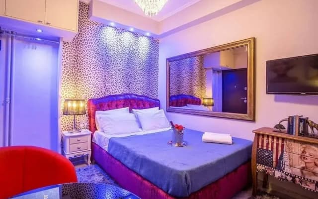 Boutique maisonette in Athens - photo 4