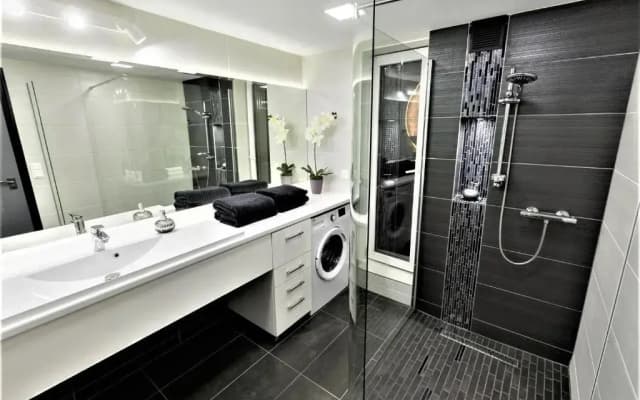 Goldcentral Apartment Art B6 - photo 4