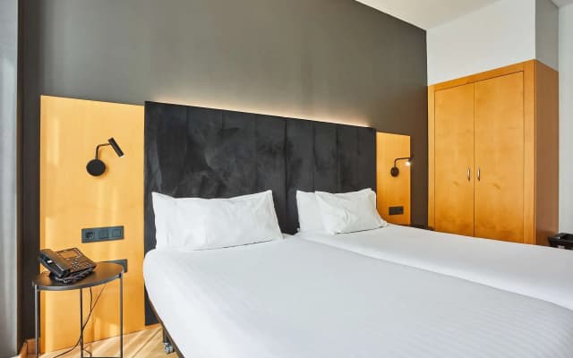 Hotel Silken Sant Gervasi - photo 3