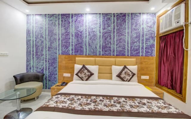 FabHotel Gross inn Suites - photo 4