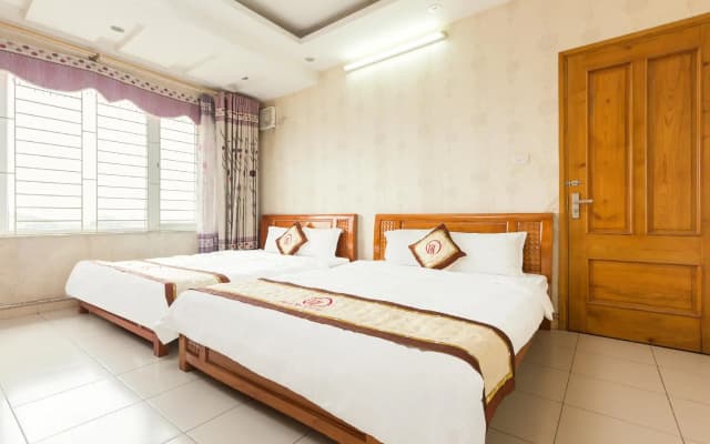 SPOT ON 693 Hoang Long Hotel - photo 3
