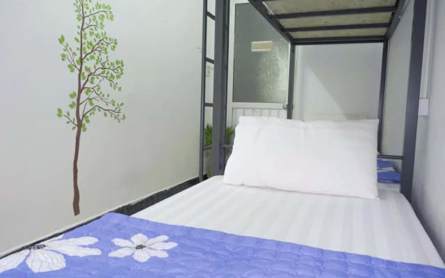 Daisy Hostel - photo 3