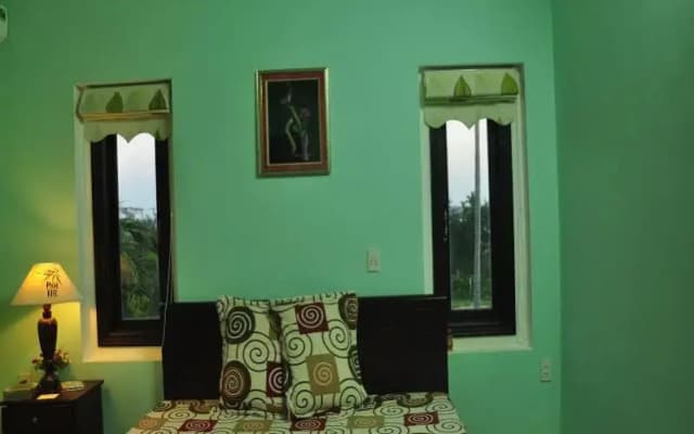 Trau Cau Homestay - photo 2