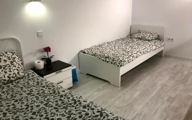 Cozy Apartment Malasaña FREE Parking - photo 2