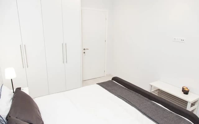 Modern Glamorous Apt in Athens DT - photo 3