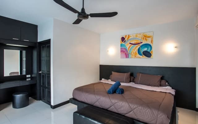 Modern Elegance 3BR Pool Villa Marine - photo 2