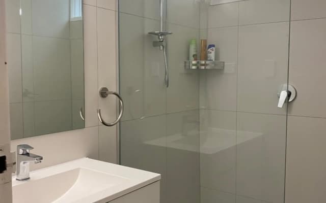 Santa Monica Apartment - photo 3