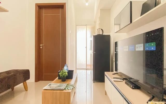 Basic 1Br Apartment At Vittoria Residence - photo 5