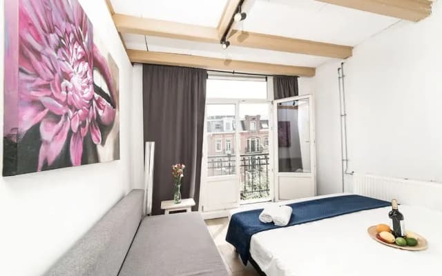 Zeeburg Flower Apartment - photo 4
