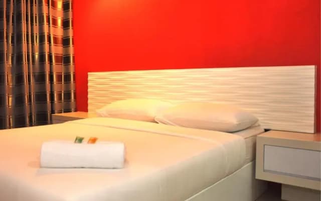 Hotel Fifty Seven - photo 4