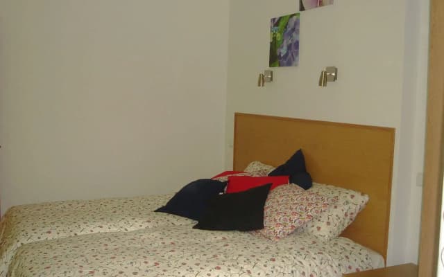 DownTown Guest House - photo 3