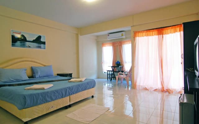 City Mantion Hotel - photo 2