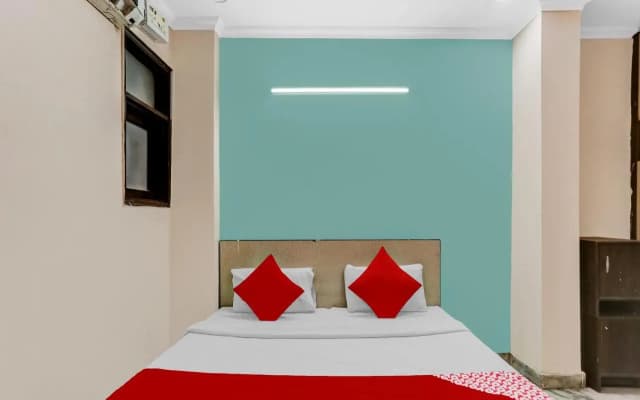 OYO 84491 Blue Diamond - photo 5