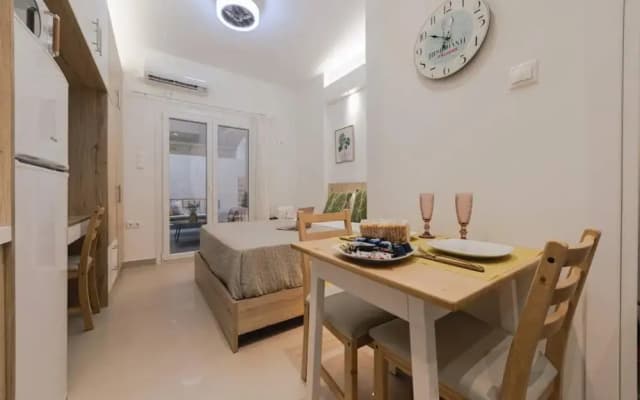 Small and Cozy Studio - photo 5