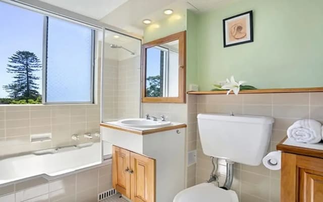 Charming Comfortable and Convenient - MOS72 - photo 4