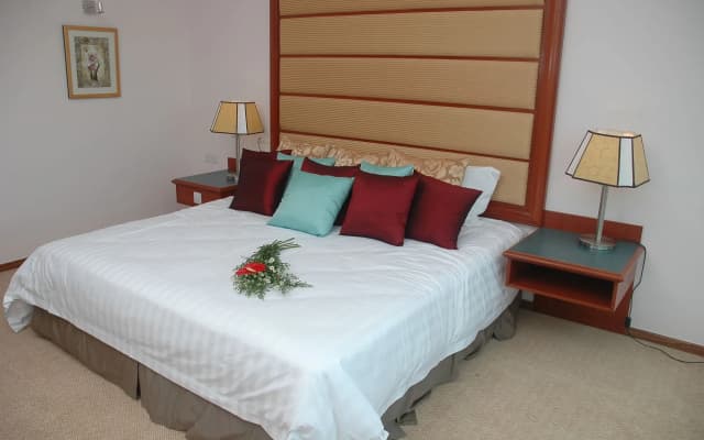 Oriental Crystal Hotel Kajang - photo 3