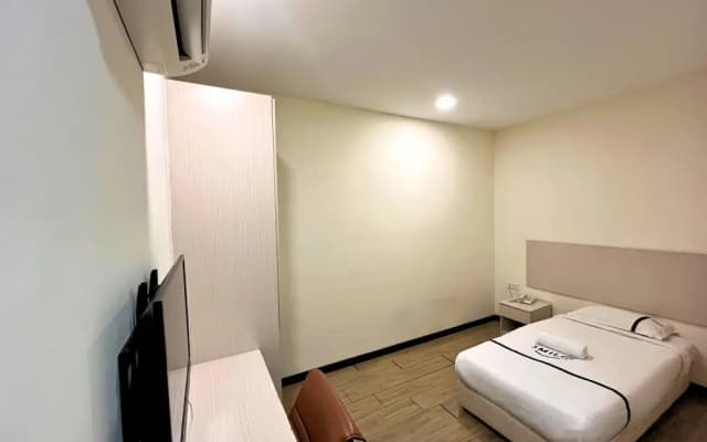 Seeds Hotel Cheras Taman Bukit Segar - photo 3