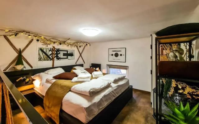 Rustic flat with perfect location (city center) - photo 4